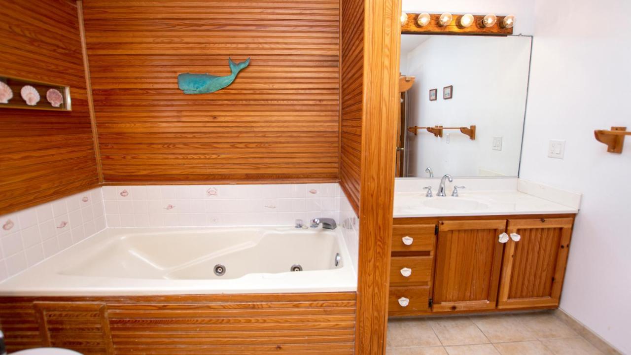Wl933, Tale Of The Whale- Oceanfront, Private Beach Access, Gas Fireplace, Ocean Views Corolla Εξωτερικό φωτογραφία